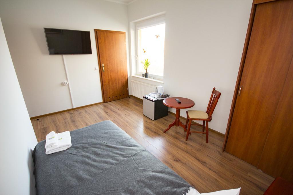 Royal House Bed & Breakfast Gdansk Oda fotoğraf