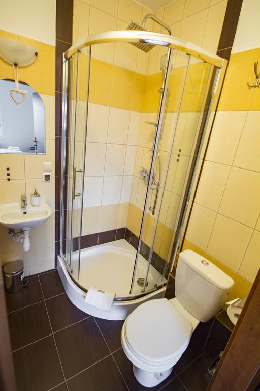 Royal House Bed & Breakfast Gdansk Oda fotoğraf