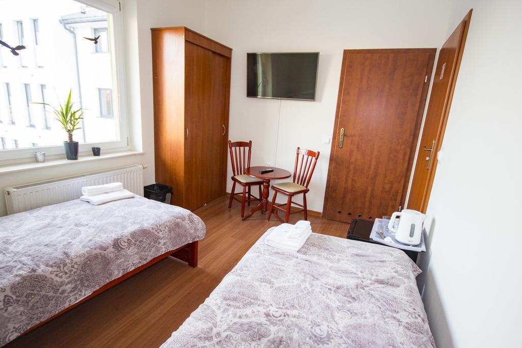 Royal House Bed & Breakfast Gdansk Oda fotoğraf